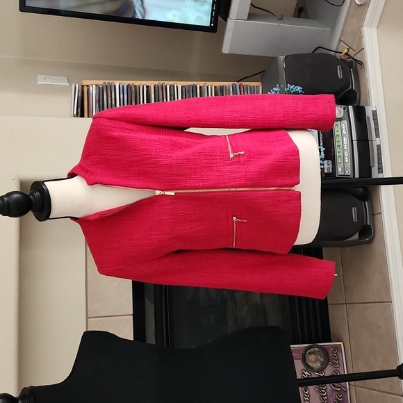 Jacket - Picture 3 of 6